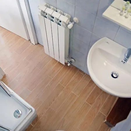 Vatican Luxury With Terrace - 7 People Apartment
